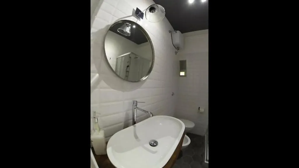 Natale Del Grande Stylish Apartment Rome Italy