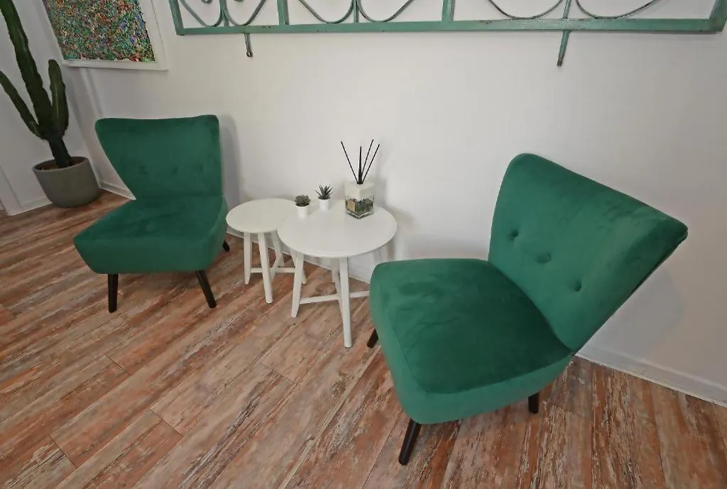Natale Del Grande Stylish Apartment Rome Italy