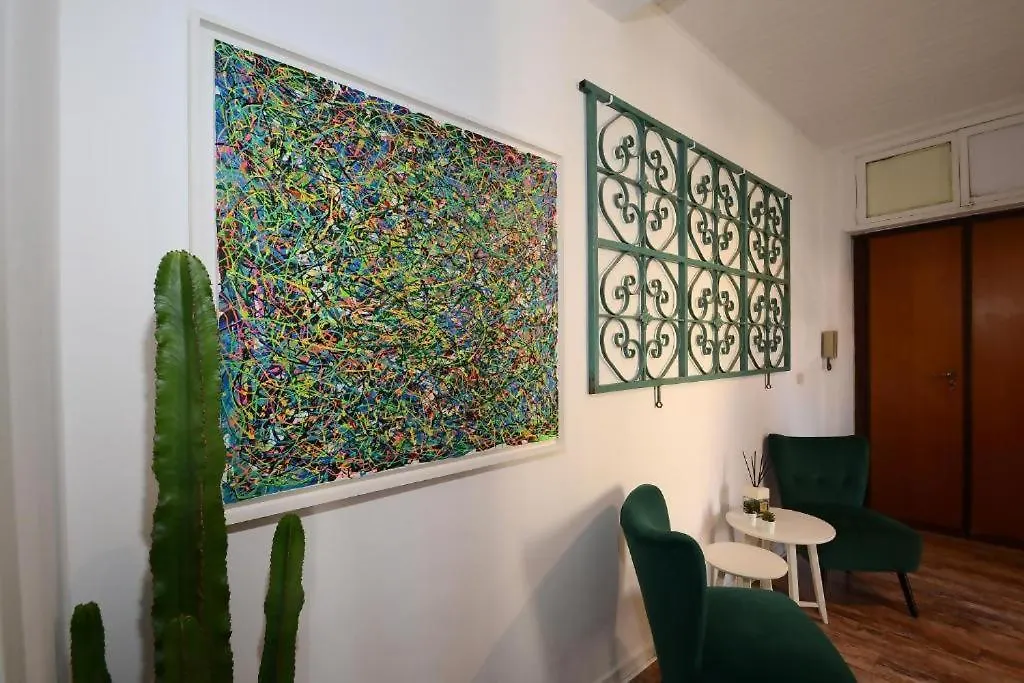Natale Del Grande Stylish Apartment Roma 0*,